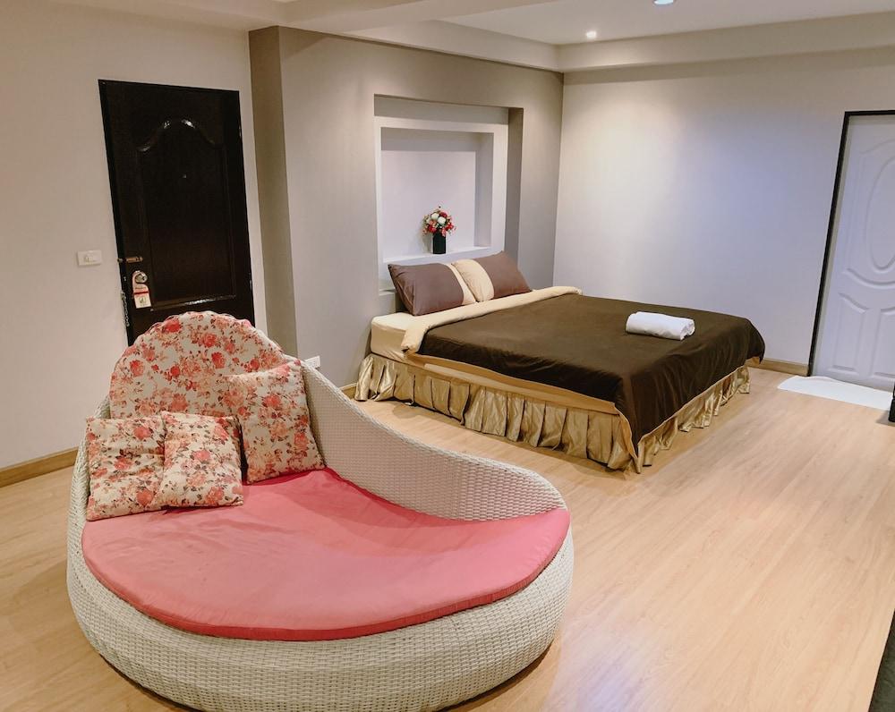 Inspire House Hotel Τσιάνγκ Μάι Εξωτερικό φωτογραφία
